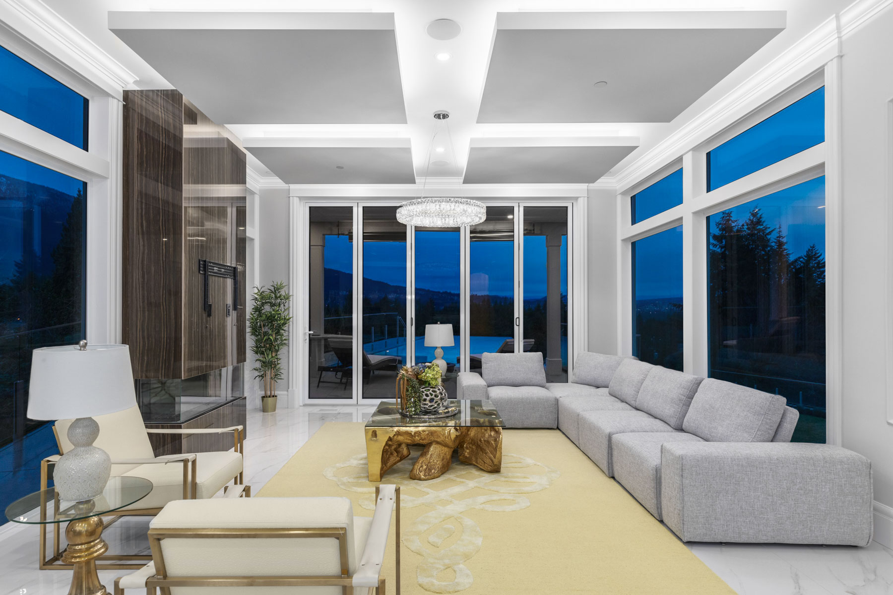 890 Kenwood Road, West Vancouver